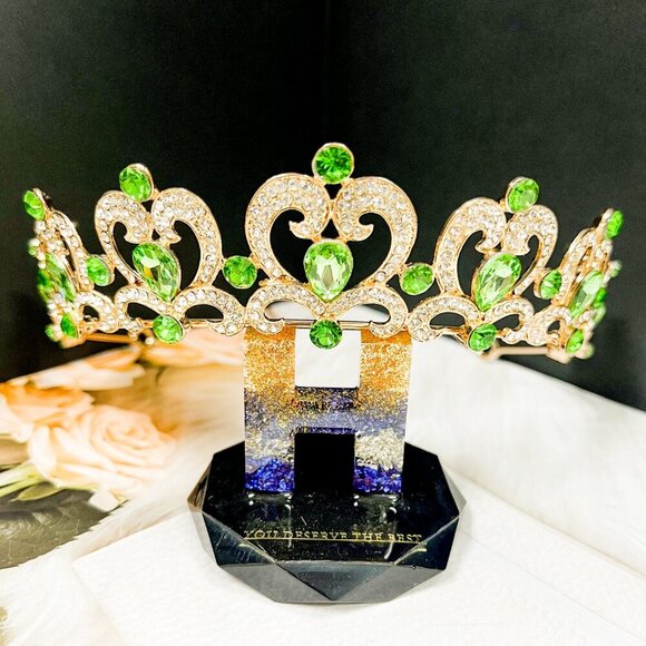 Green Rhinestone Tiara, Girl's Gold tiara, Heart shape tiara, Princess tiara - Picture 8 of 9